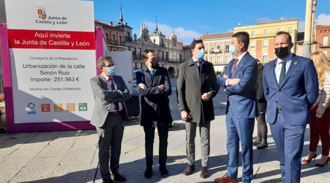 El consejero de Presidencia de Castilla y León visita Medina del Campo